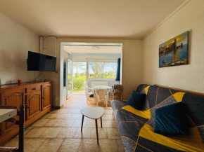 ARGELES SUR MER - Appartement T2 Bis face à la plage - FR-1-309-494